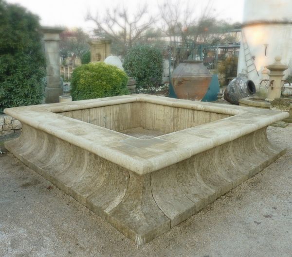 Exceptional garden pond by the stone mason Alain Bidal in Provence.