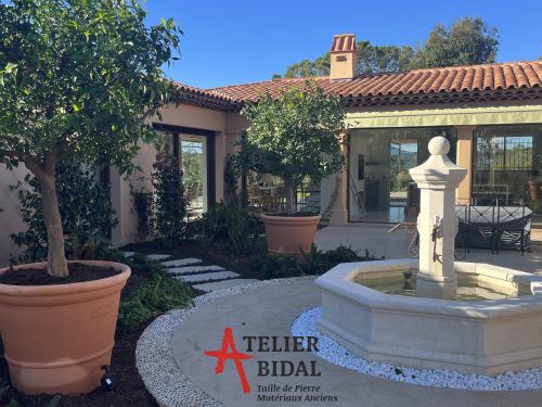 Atelier Alain BIDAL : fabrication sur mesure de fontaines en pierre