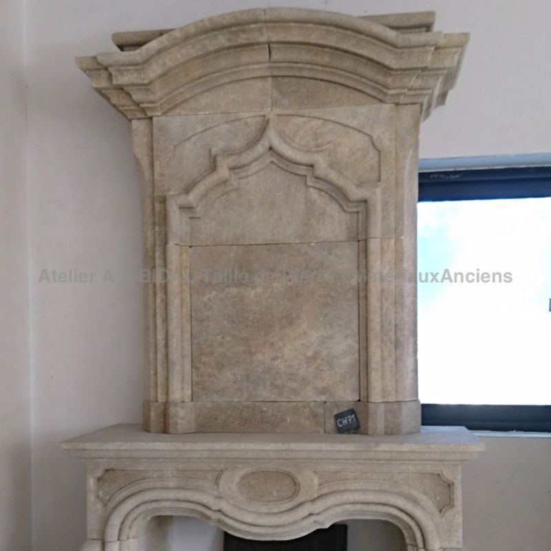 Cheminée Louis XV - un bel élément de décoration pour la maison - Atelier Alain BIDAL (Provence)