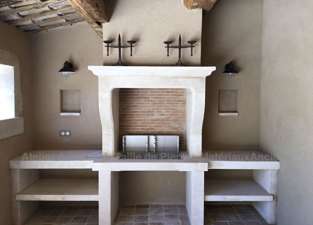 Add to your garden a fixed outdoor barbecue in stone | Custom made BBQ in stone.